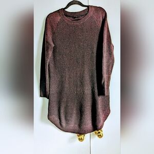 Maroon knit sweater